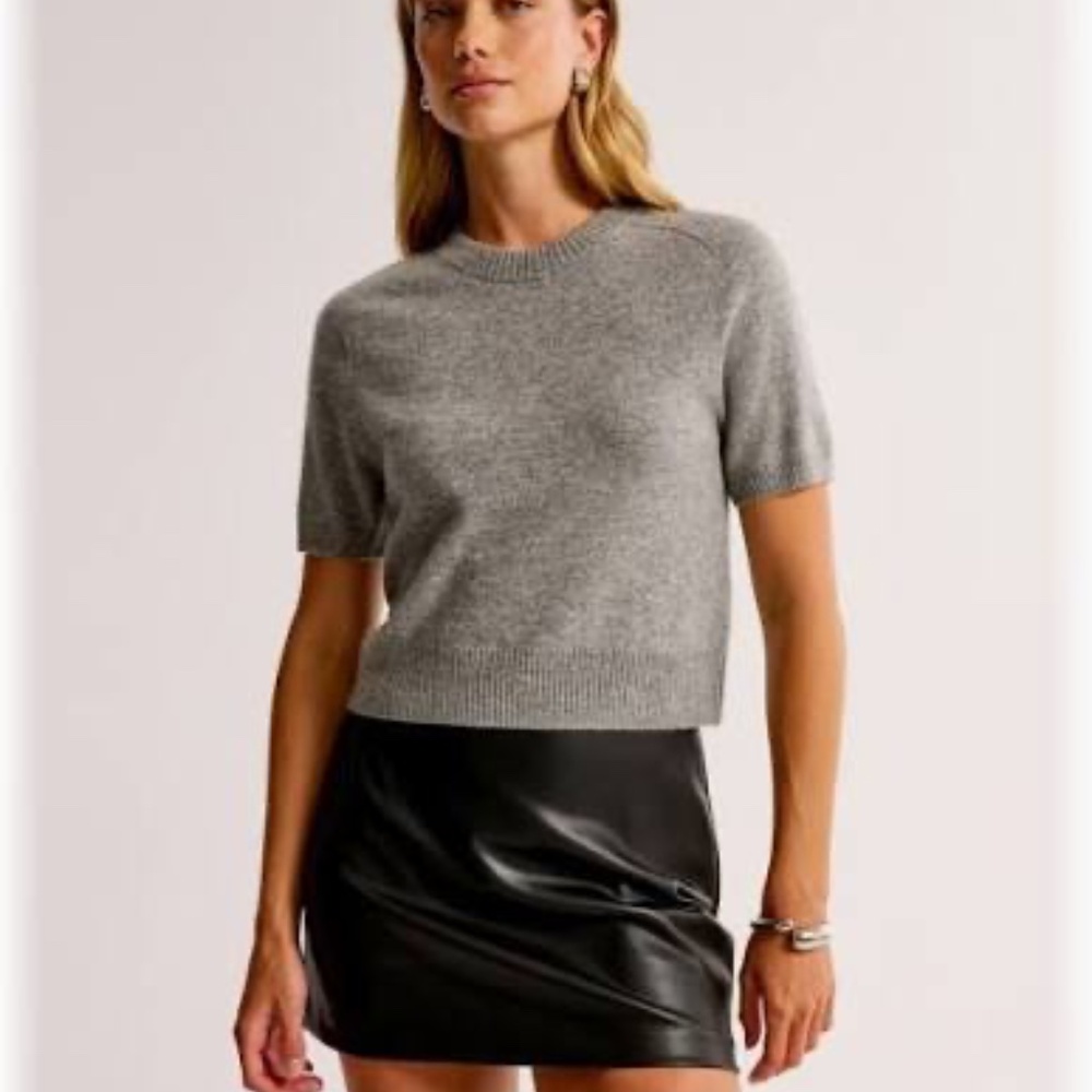 Abercrombie & Fitch Black Mini Skort